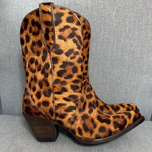 Ariat Brown Leopard Print  calf hair Cowboy  Boots 9.5
